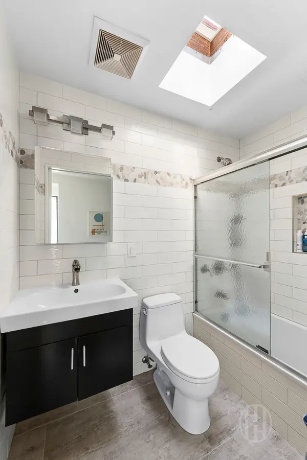 334 W 89th St #4F, New York, NY 10024