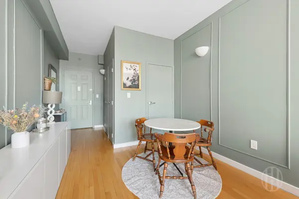 352 Cathedral Pkwy #12C, New York, NY 10025