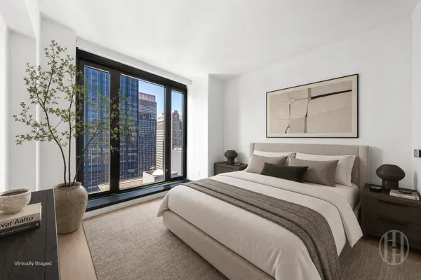 111 W 56th St #40C, New York, NY 10019