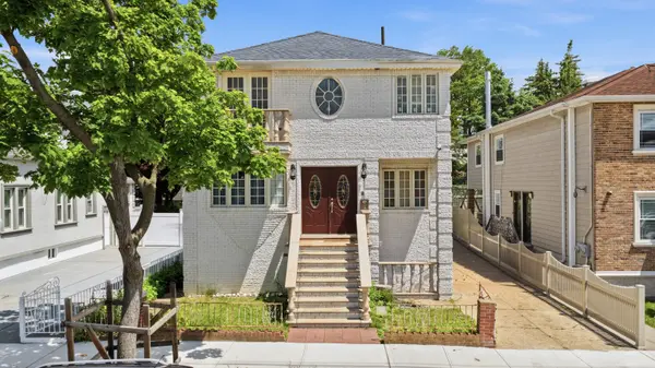 130-35 126th St, South Ozone Park, NY 11420