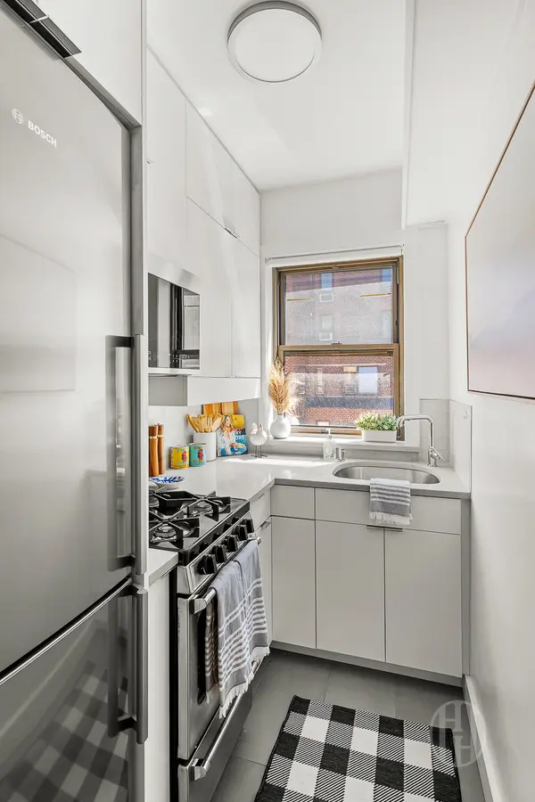 55 East End Ave #16M, New York, NY 10028