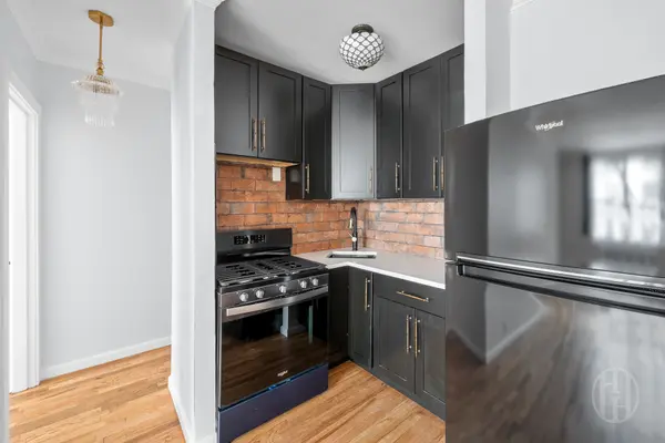 229 E 29th St #3E, New York, NY 10016