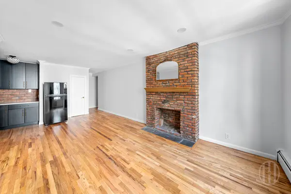 229 E 29th St #3E, New York, NY 10016