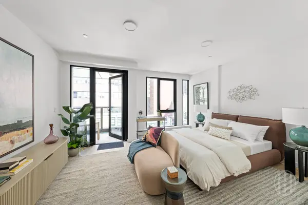 300 W 30th St #4E, New York, NY 10001