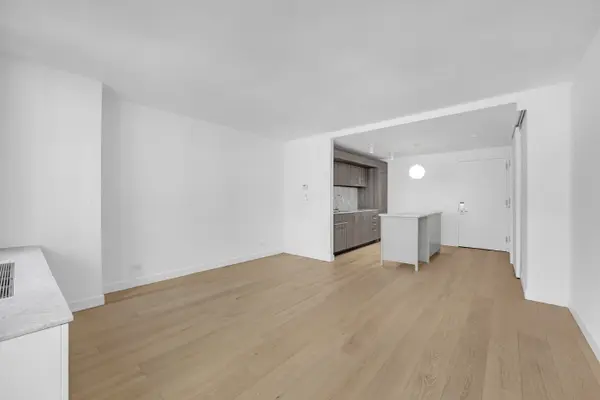 234 E 46th St #703, New York, NY 10017-2926