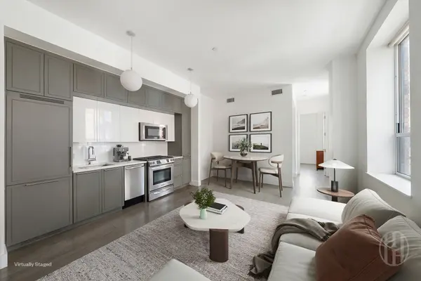 416 W 52nd St #525, New York, NY 10019