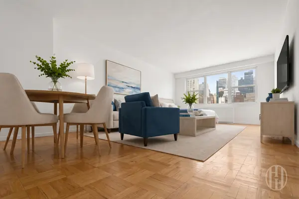 155 E 34th St #17C, New York, NY 10016