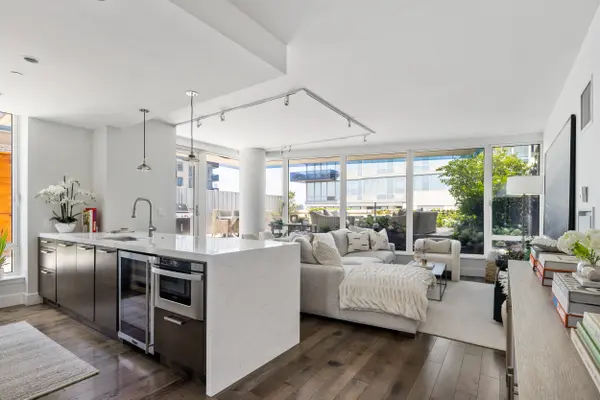 34 N 7th St #9B, Brooklyn, NY 11249