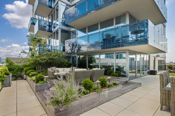 34 N 7th St #9B, Brooklyn, NY 11249