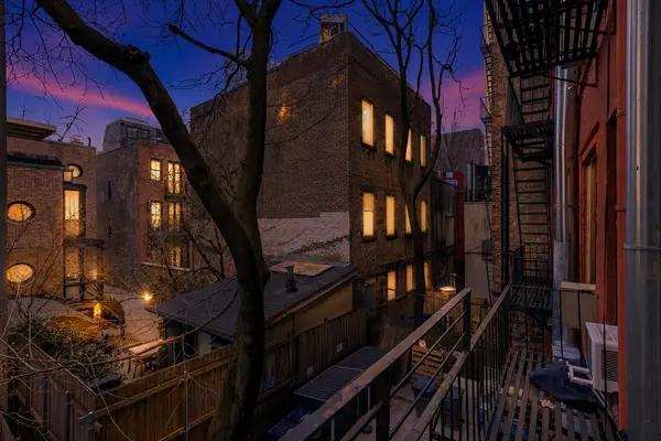 113 Christopher St #12, New York, NY 10014-4224