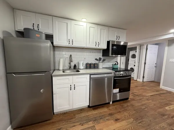 75 Woodbine St #1B, Brooklyn, NY 11221