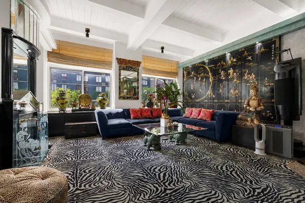 205 E 22nd St #2L, New York, NY 10010