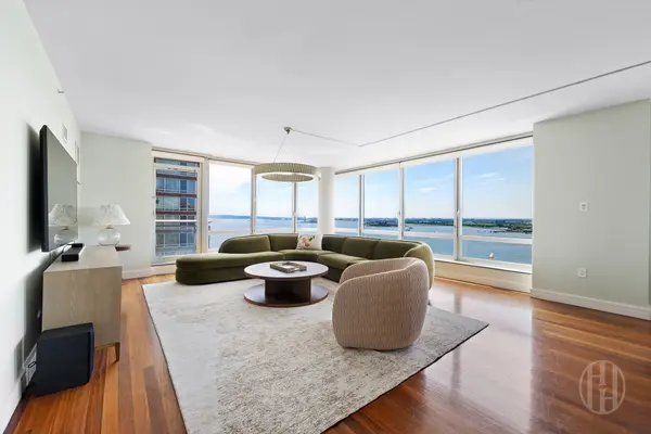 30 West St #21F, New York, NY 10004