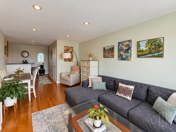 50-15 39th St #4d, Sunnyside, NY 11104