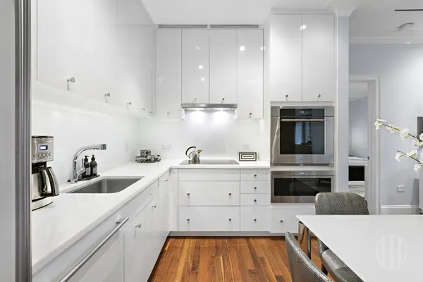 465 Park Ave #18E, New York, NY 10022