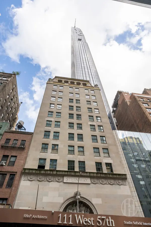 111 W 57th St #11C, New York, NY 10019