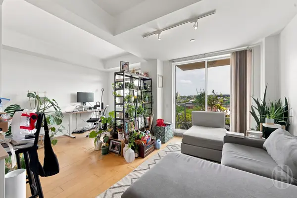 343 4th Ave #10E, Brooklyn, NY 11215