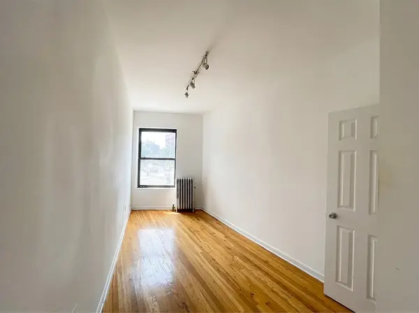 305 Ocean Ave #B55, Brooklyn, NY 11225