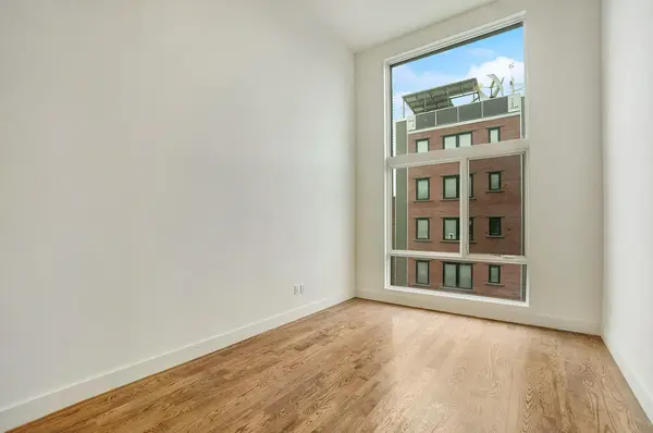 149 W 9th St #3A, Brooklyn, NY 11231