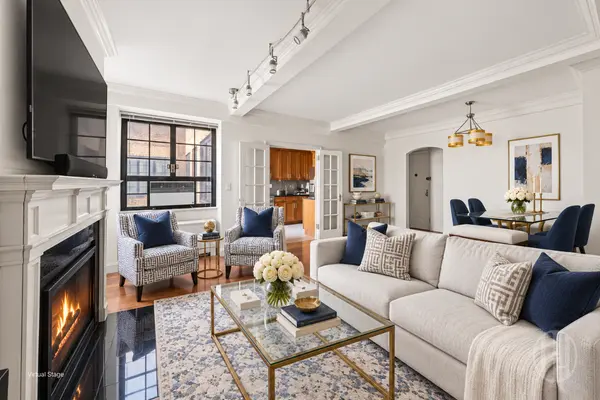 211 E 35th St #8E, New York, NY 10016