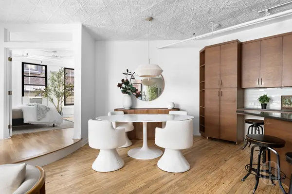 133 W 28th St #3C, New York, NY 10001-6117
