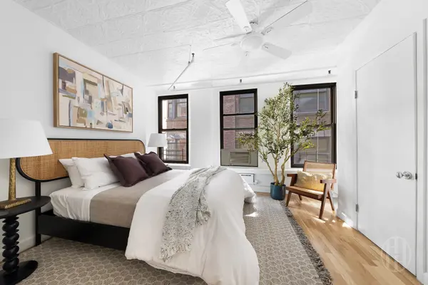 133 W 28th St #3C, New York, NY 10001-6117