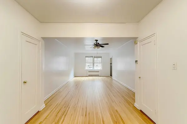 915 E 17th St #116, Brooklyn, NY 11230