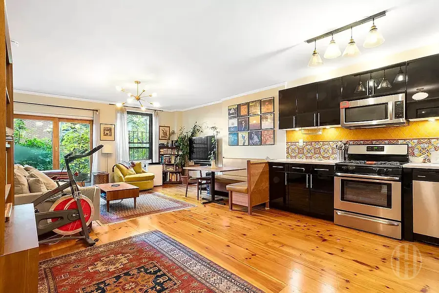 427 Convent Ave, New York, NY 10031