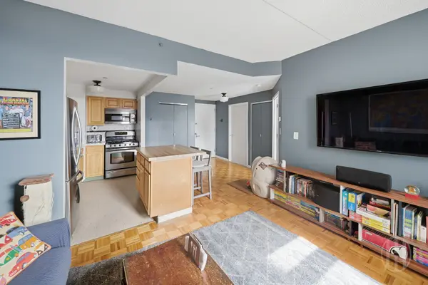102 Bradhurst Ave #906, New York, NY 10039