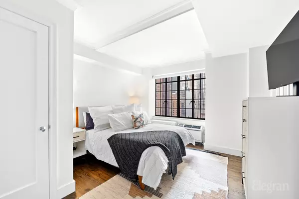 New York, NY 10017,45 Tudor City Pl #1515