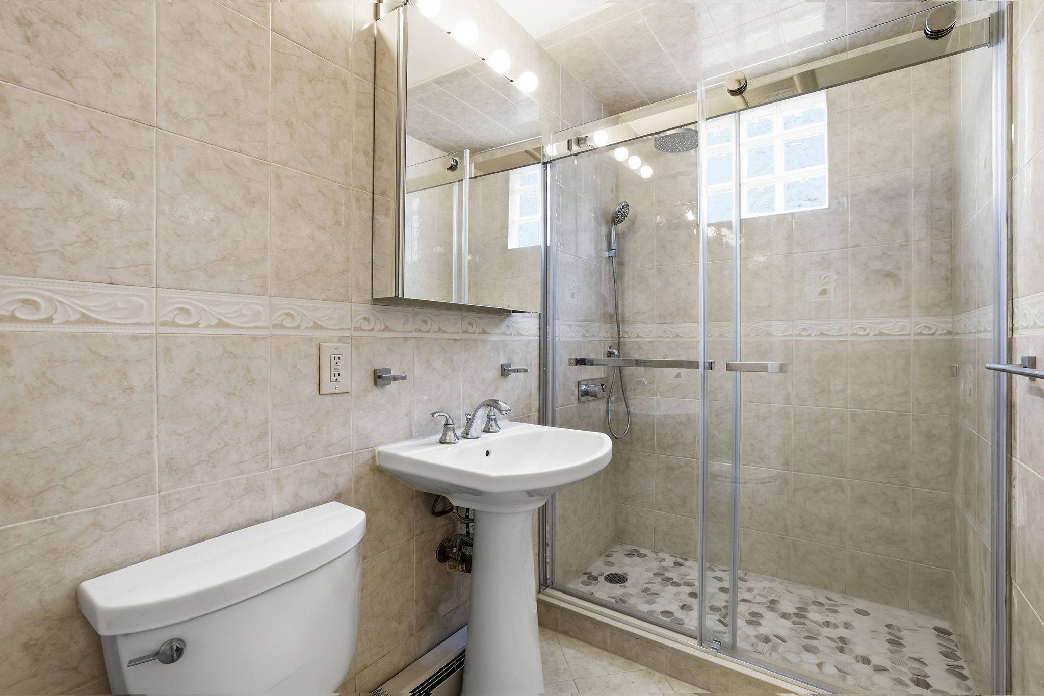 79-34 68th Avenue 2 Middle Village Queens NY 11379