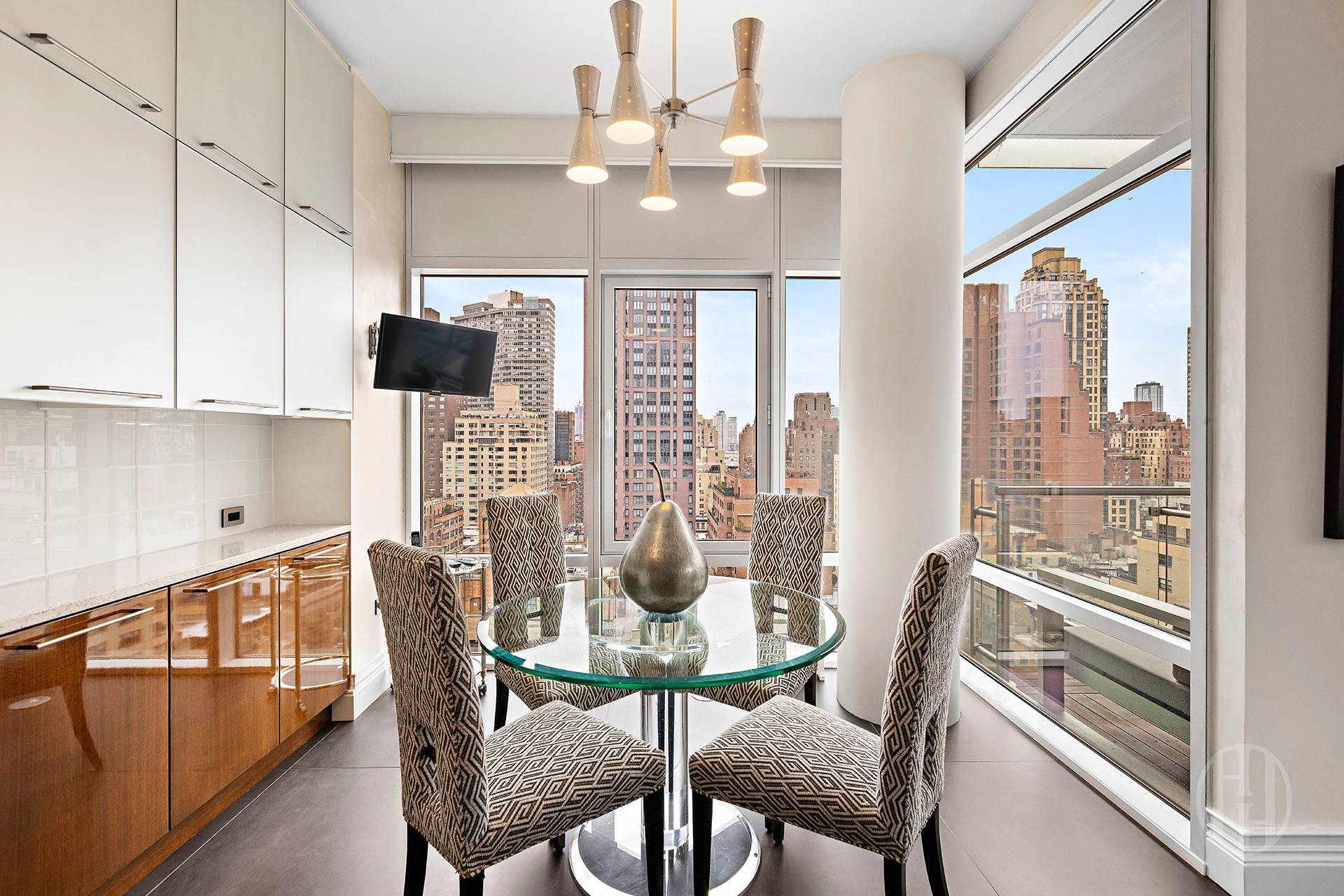 310 East 53rd Street 16C Turtle Bay New York NY 10022