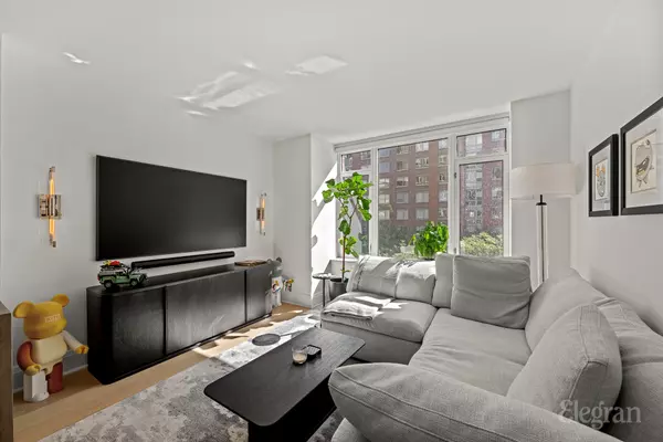 210 Warren St #6D, New York, NY 10282