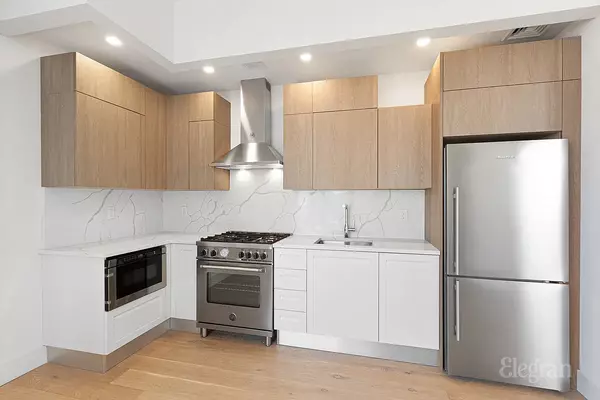 10-64 Jackson Ave #4B, Long Island City, NY 11101