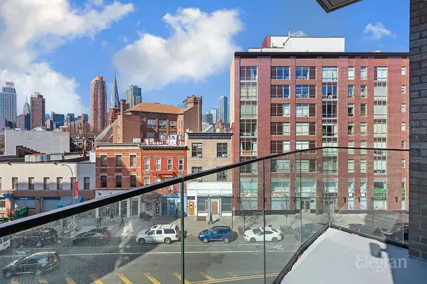 Long Island City, NY 11101,10-64 Jackson Ave #4B