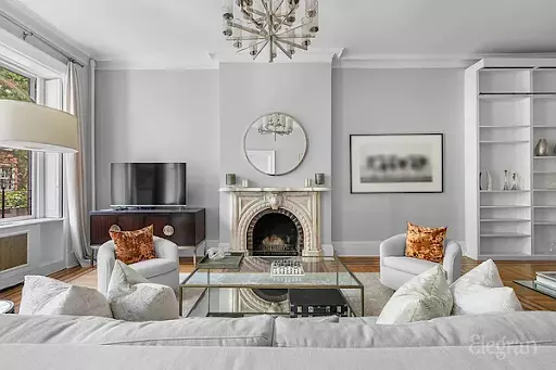 New York, NY 10003,24 E 11th St #2