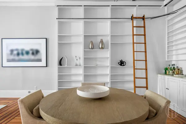 24 E 11th St #2, New York, NY 10003