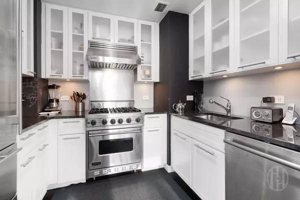 New York, NY 10016,45 Park Ave #1506