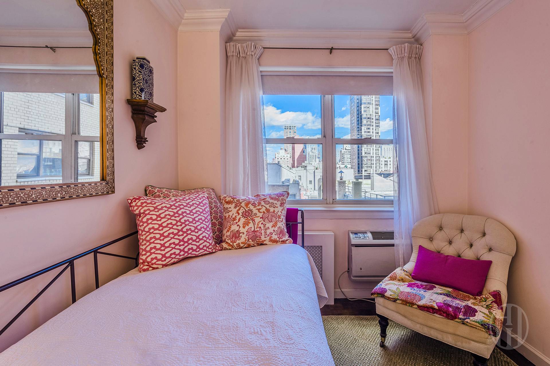 357 East 57th Street 8G Sutton Place New York NY 10022