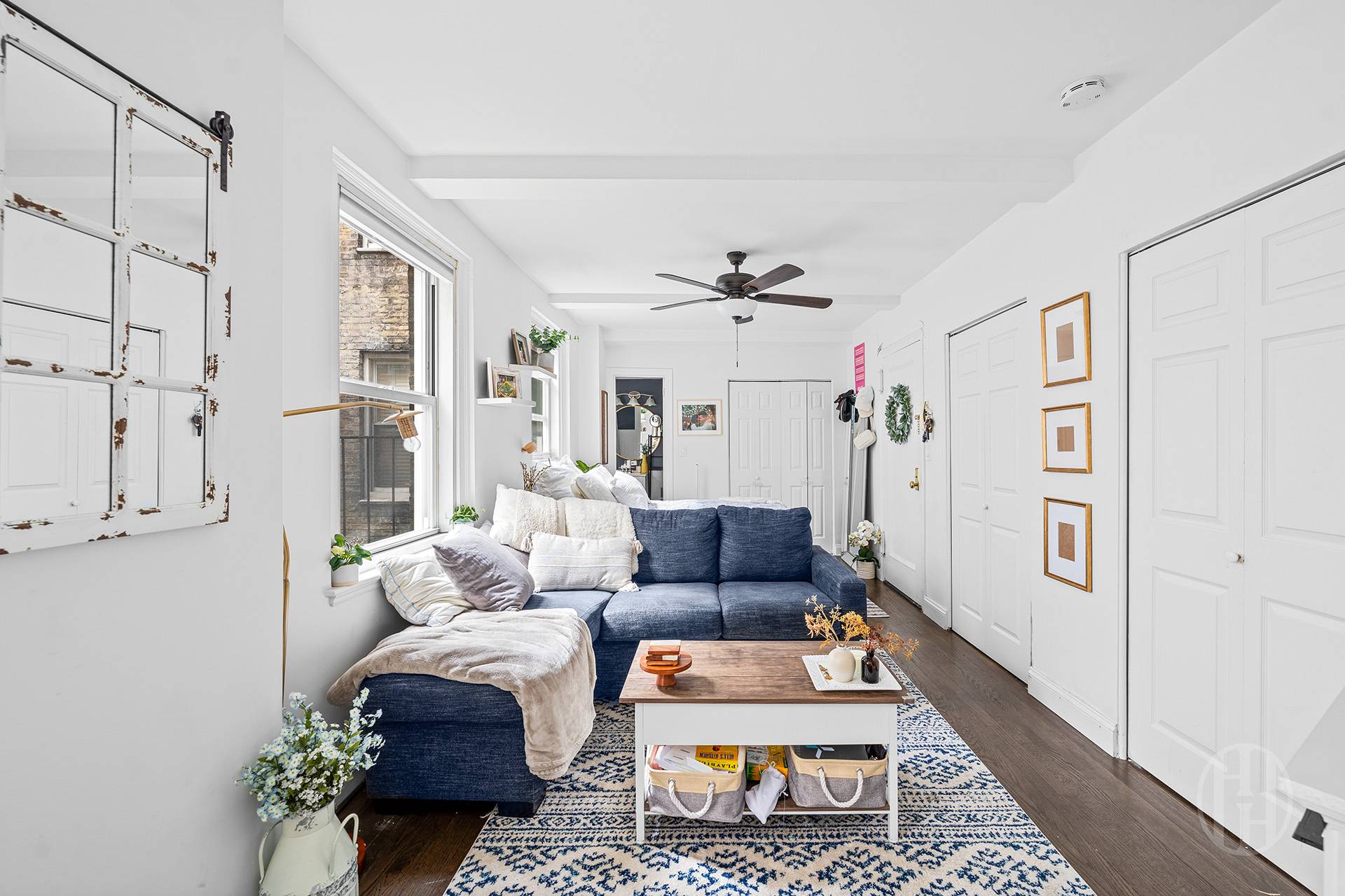 321 East 43rd Street 815 Turtle Bay New York NY 10017