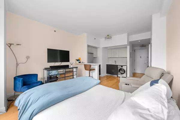 New York, NY 10036,505 W 47th St #1-FN