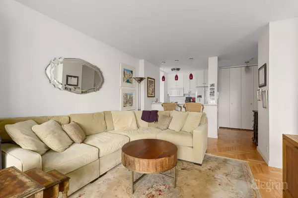 New York, NY 10028-6268,401 E 84th St #10d