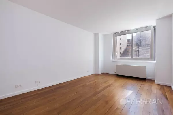 New York, NY 10021,515 E 72ND Street #7G
