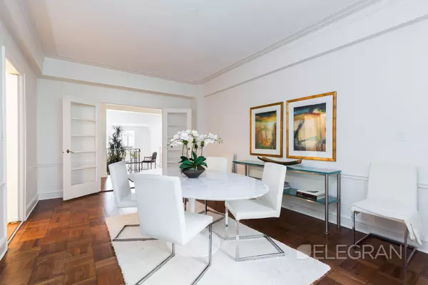 New York, NY 10023,25 CENTRAL Park W #2N