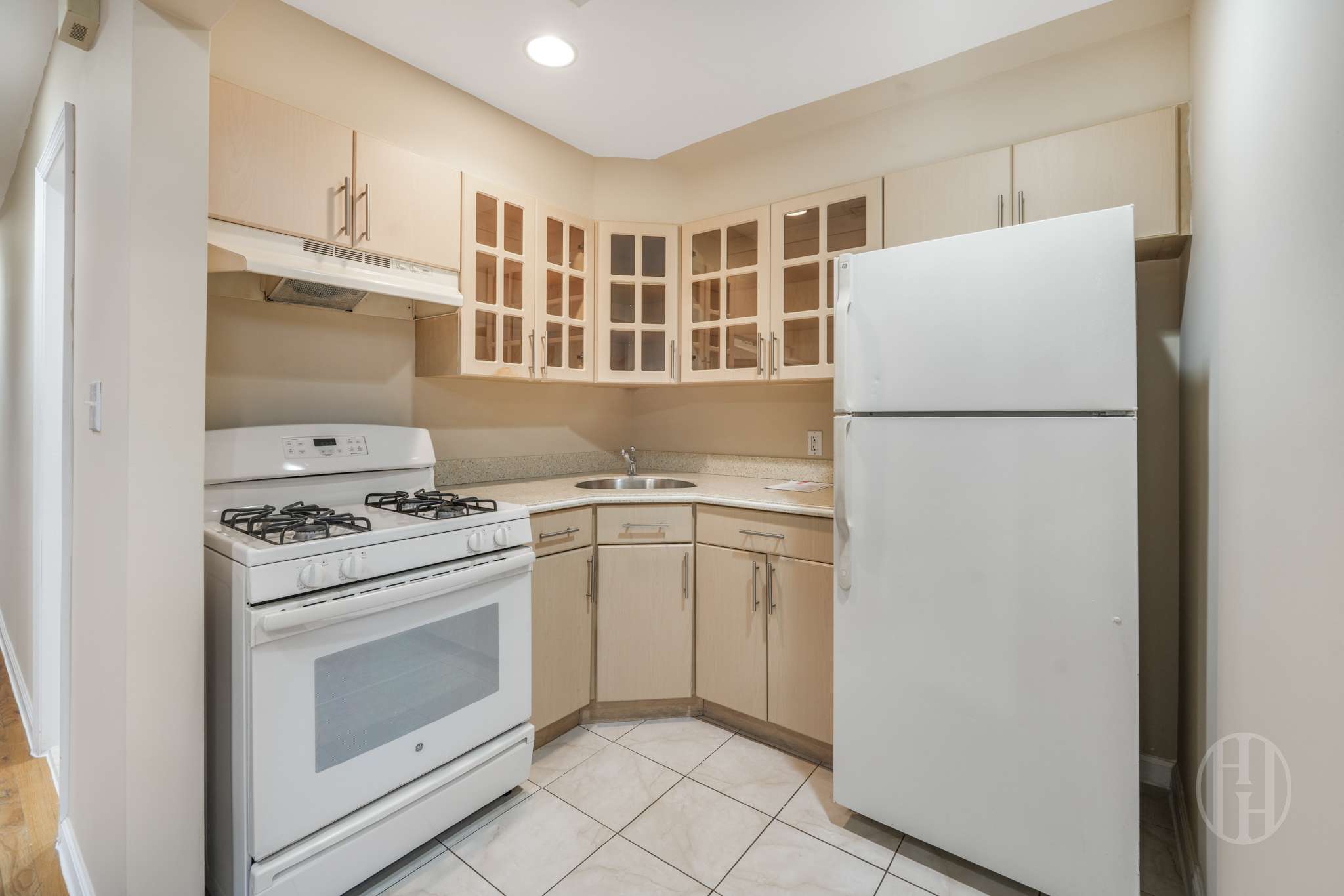 88 -10 70th Rd UNIT&nbsp;TOWNHOUSE, Queens, NY, 11375