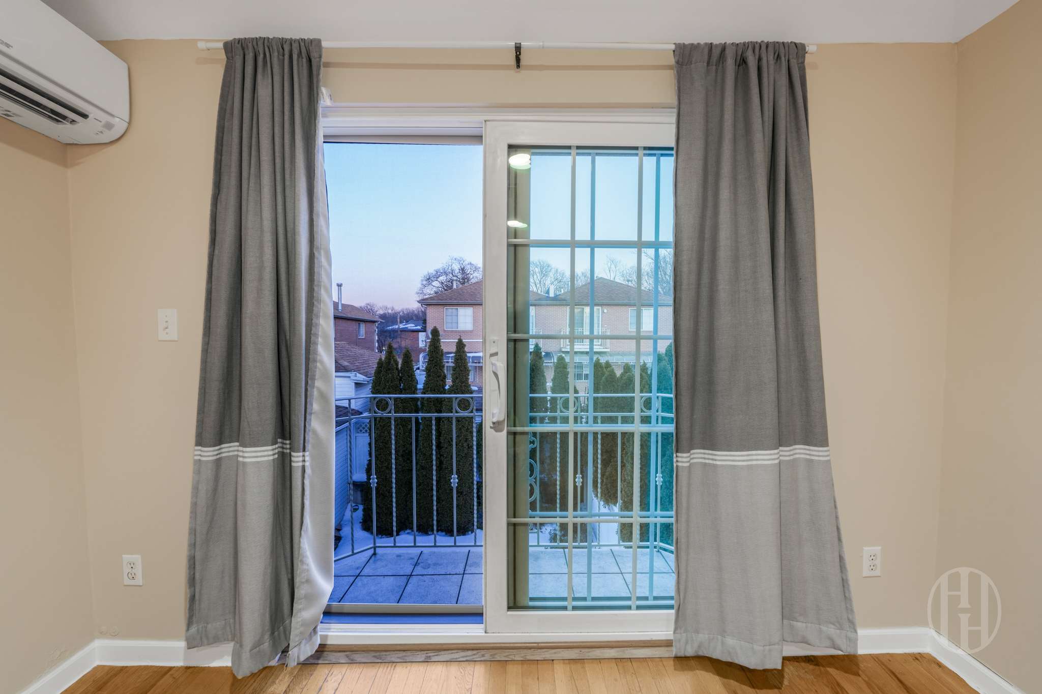 88 -10 70th Rd UNIT&nbsp;TOWNHOUSE, Queens, NY, 11375