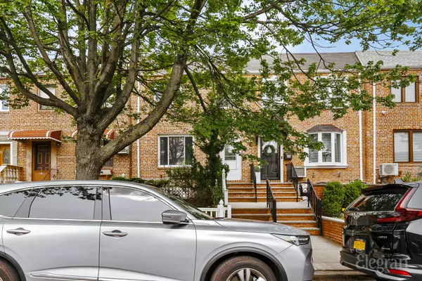 Middle Village, NY 11379,63-37 76th St