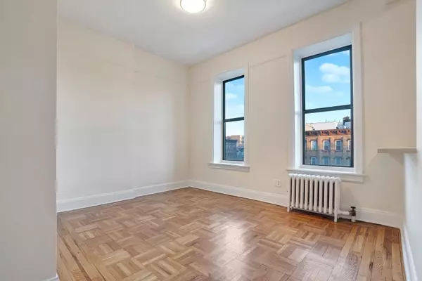 Brooklyn, NY 11220,5310 4th Ave #7B