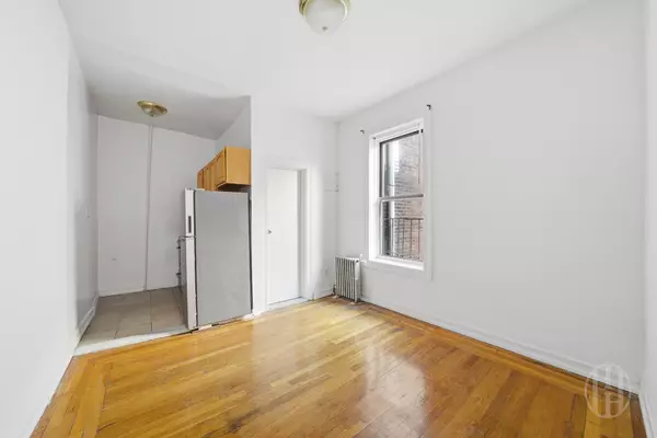 Brooklyn, NY 11226,29 E 17th St #320