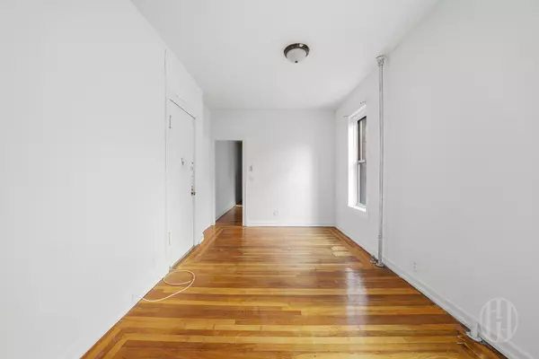 Brooklyn, NY 11226,29 E 17th St #320